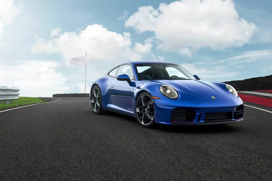 Porsche’den sadece üyelere özel yeni 911 Club Coupe: Manuel şanzıman ile geliyor: Sadece 70 adet üretilecek 6